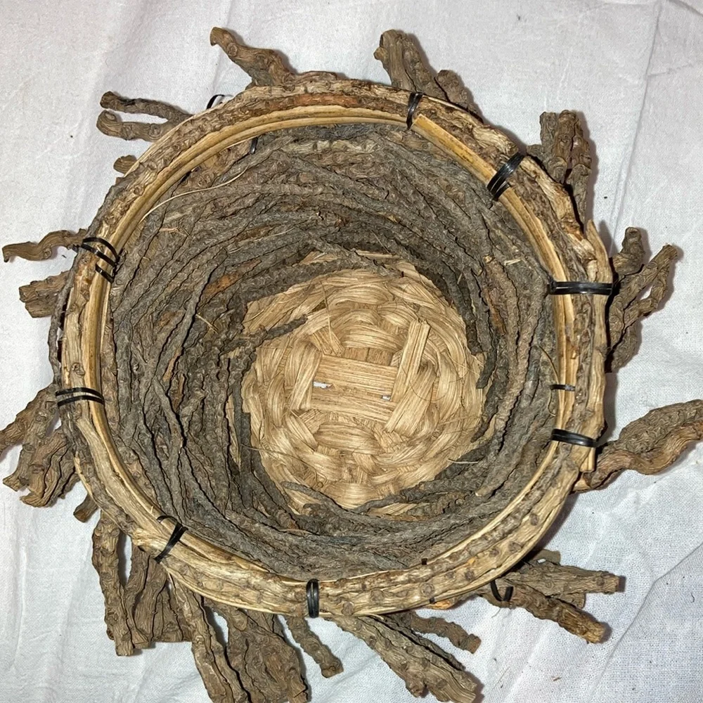 N/A brown woven